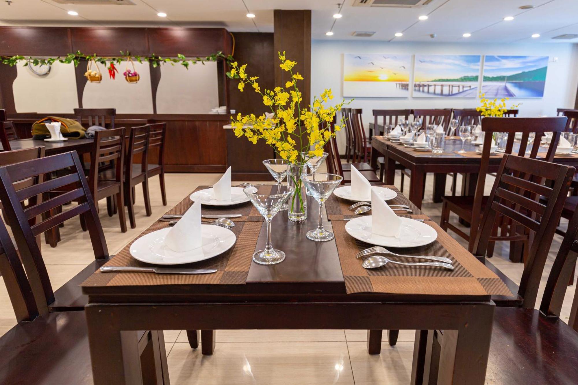 Navy Hotel Nha Trang Dış mekan fotoğraf