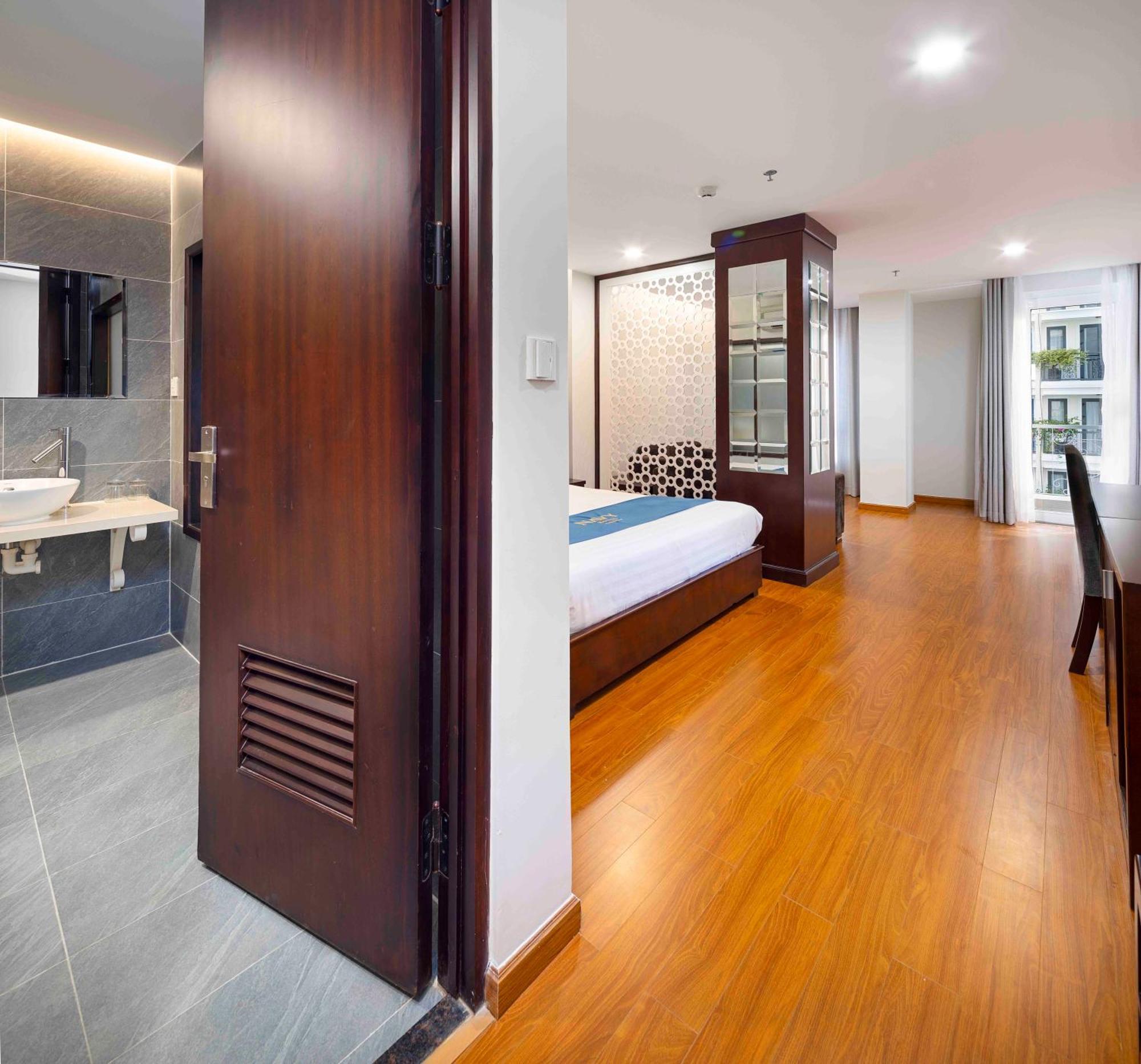 Navy Hotel Nha Trang Dış mekan fotoğraf